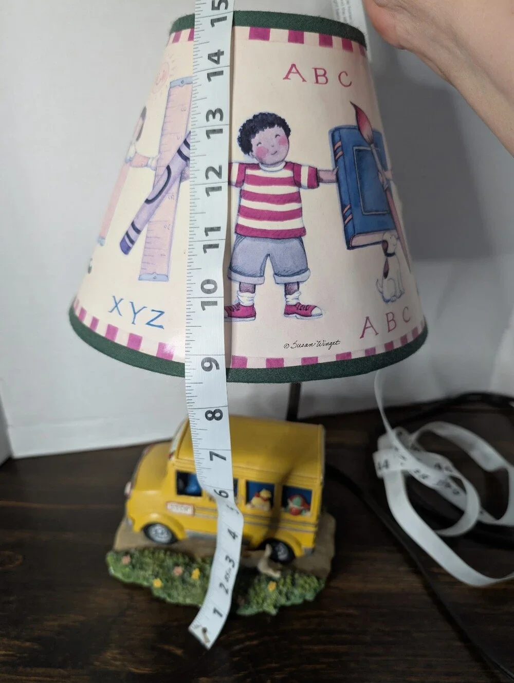 Vintage Susan Winget Children in the Schoolbus Lamp Shade Nursery Decor Working